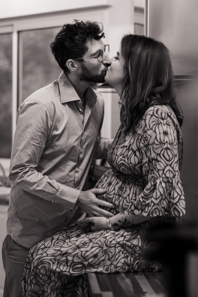 Future maman et papa à Agen, shooting maternité Anaïs Canaud.